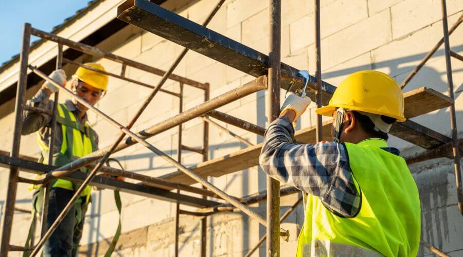 Expert tile roof repair services in Niland, CA